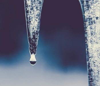 black and gray ice
