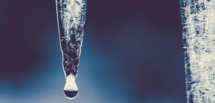 black and gray ice