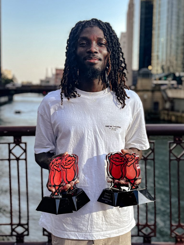 Deejay with 4 Rose Awards 2025