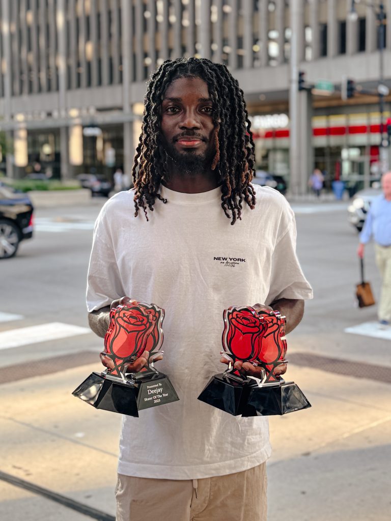 Deejay with 4 Rose Awards 2025